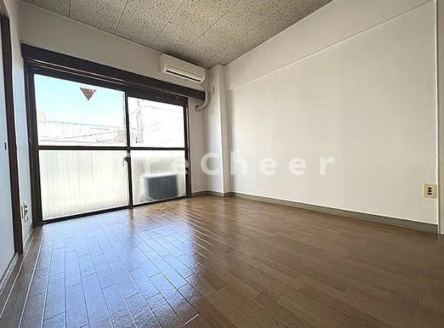 佐藤ビルの居間・リビング