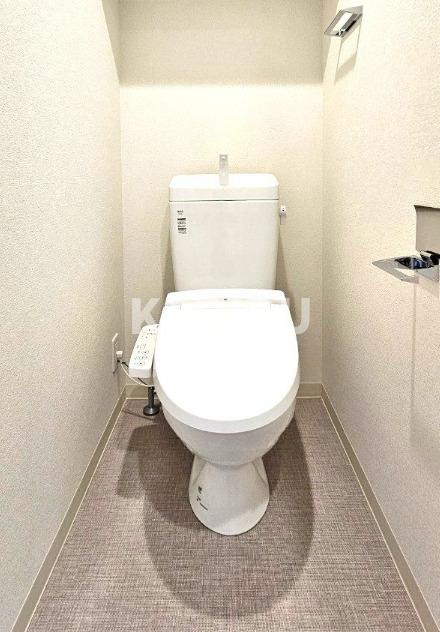 プレサンスOSAKA東中本エシデルのトイレ