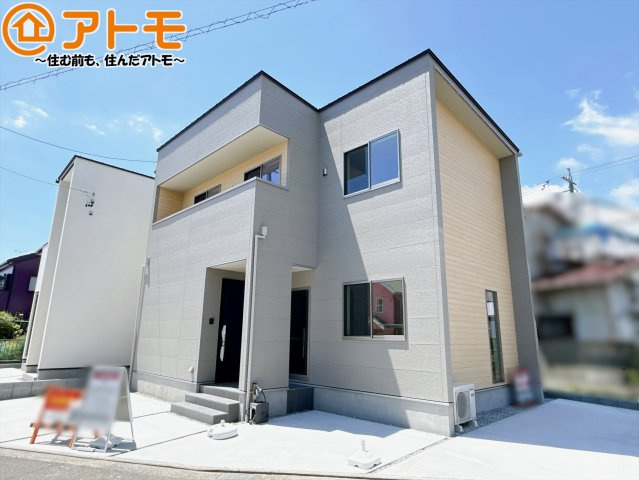 【外観】 | 葵区新伝馬2丁目1期　新築戸建　1号棟 | どっしりとした外観は安心感のあるマイホームを実感できますね♪