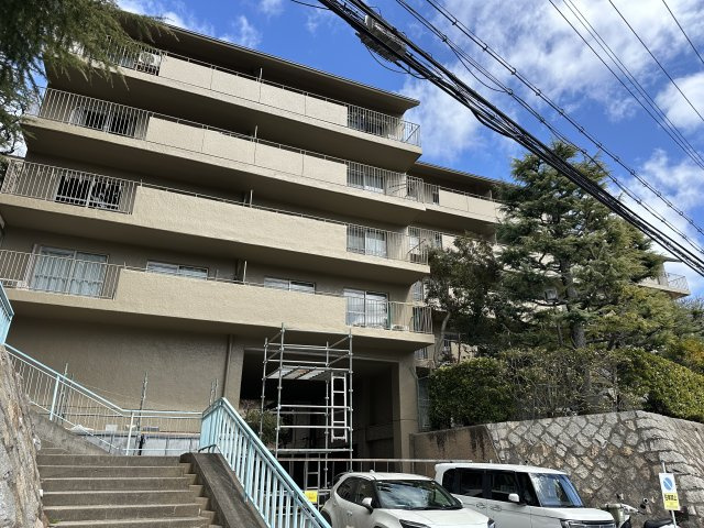 ガーデンハイツ須磨B棟の外観