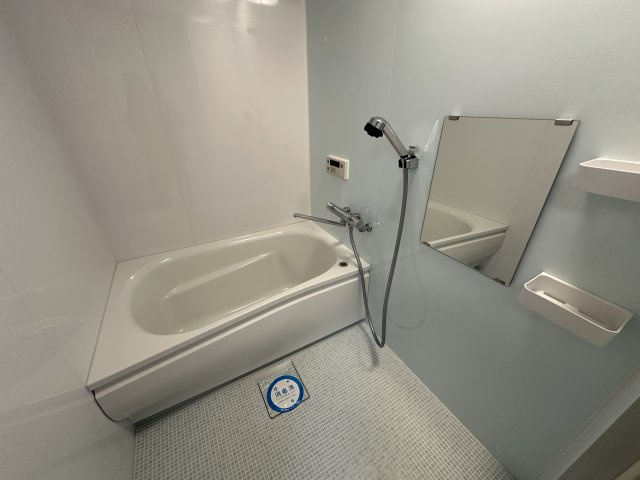 ガーデンハイツ須磨B棟の浴室