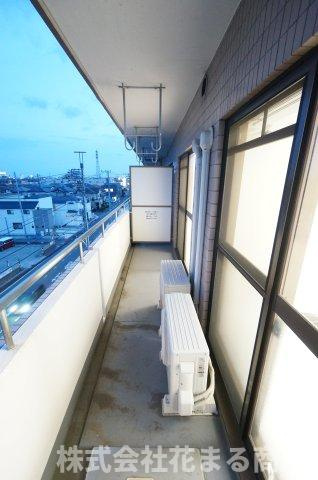 アメニティ21のバルコニー|物件、駅でお待ち合わせでのご案内歓迎！