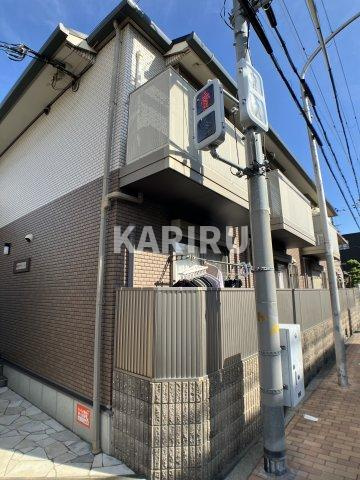 新森グリーンハイツの外観