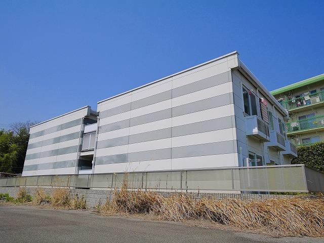 レオパレスリバートップ