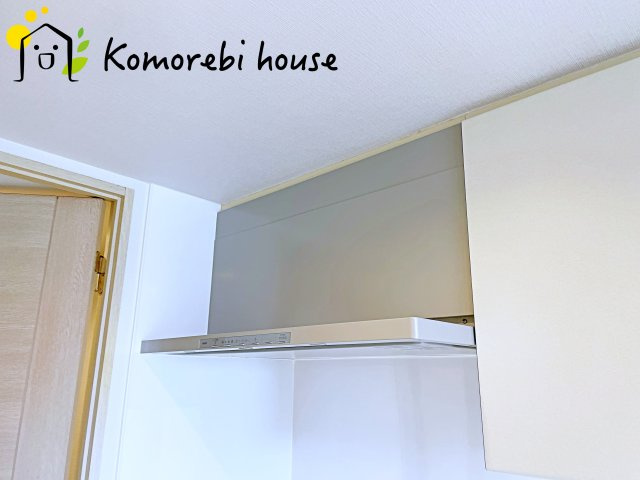 新大宮パークホームズのキッチン|コンパクトなキッチンで掃除もラクラク