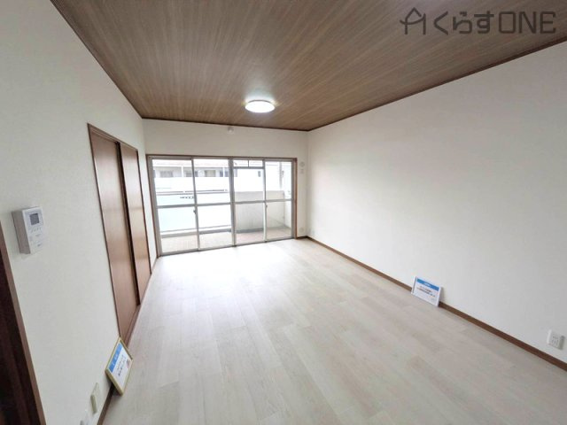 【洋室】 | 第七恵美酒マンション