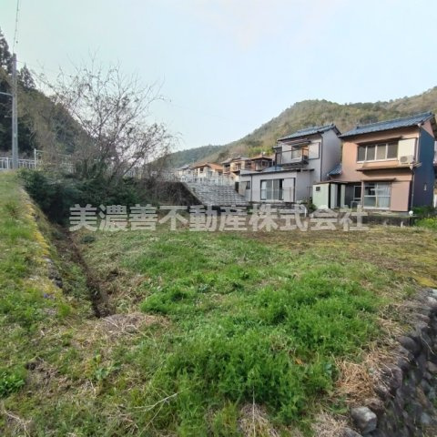 ６６６９８　岐阜市岩崎土地の外観