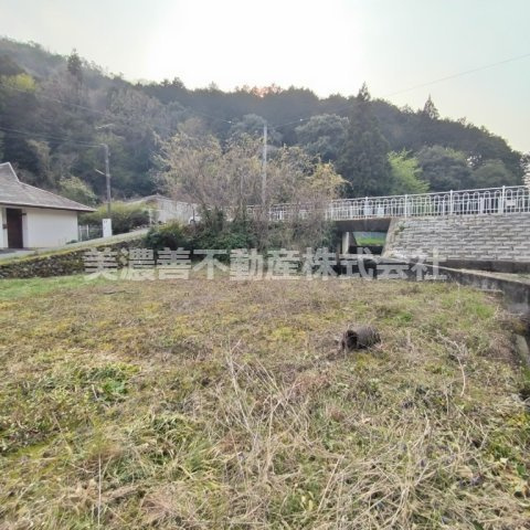 ６６６９８　岐阜市岩崎土地の外観