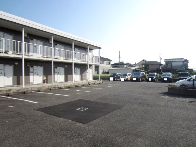 【駐車場】