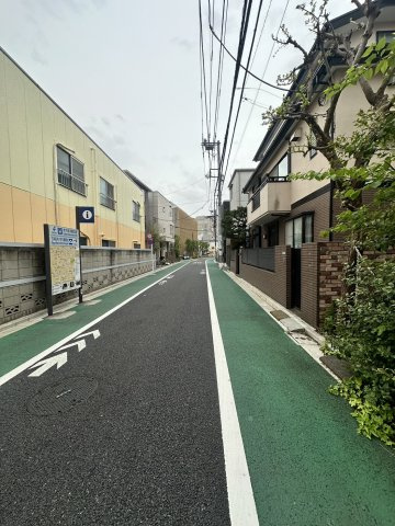 メゾンフルールの周辺