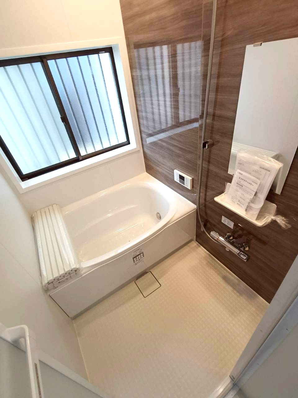 八潮市　緑町4丁目　中古戸建の浴室|ゆったり過ごせるお風呂です