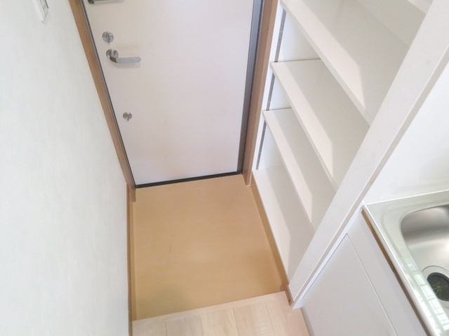 ル・ブランローズ小岩の玄関|ピカピカの玄関スペース♪