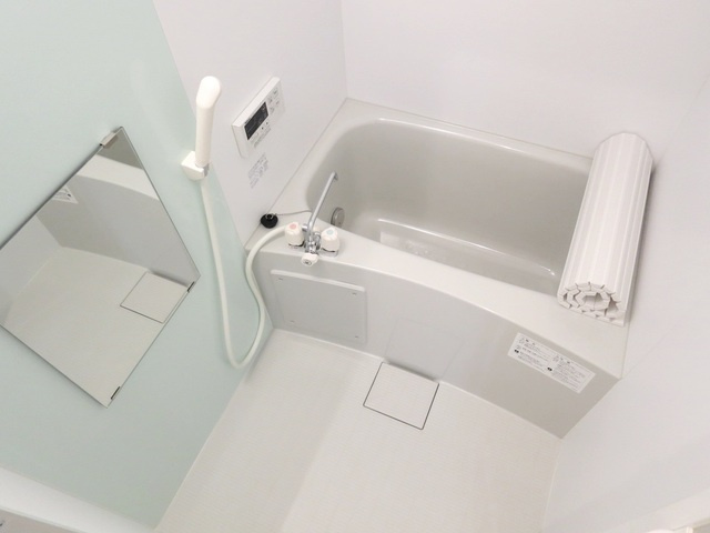 ル・ブランローズ小岩の浴室|ゆったりお風呂でリラックスタイム♪