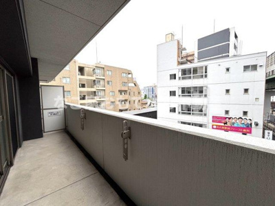 【バルコニー】 | コンフォート城西 | ※写真は別号室