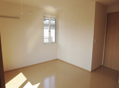 【洋室】 | リベルテ大森 | ☆6.6帖の寝室☆