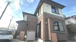 【外観】 | 千葉市花見川区長作町　中古一戸建て　京成本線『実籾』駅 | 忙しく過ぎゆく日常を置き去るほど、ゆったりした時間が流れる住環境♪♪『快適』は「家」と「街」と「環境」が調和した時に訪れるだと改めて感じさせてくれます。時間の経過と共に味わいが出る素敵な空間へ！！