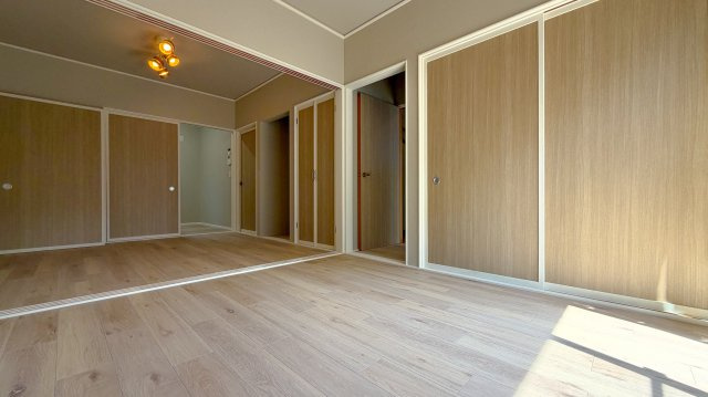 志下戸建の居間・リビング