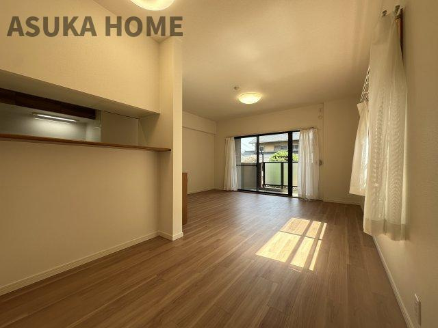 サングレイス小机のその他|ウオークインクローゼット付の洋室がございます。