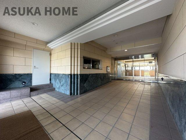 サングレイス小机の玄関|玄関にはシューズボックスが設置されています。