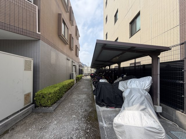 日神パレステージ北綾瀬第2の駐輪場