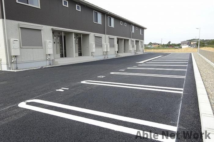 セレクトの駐車場|駐車場