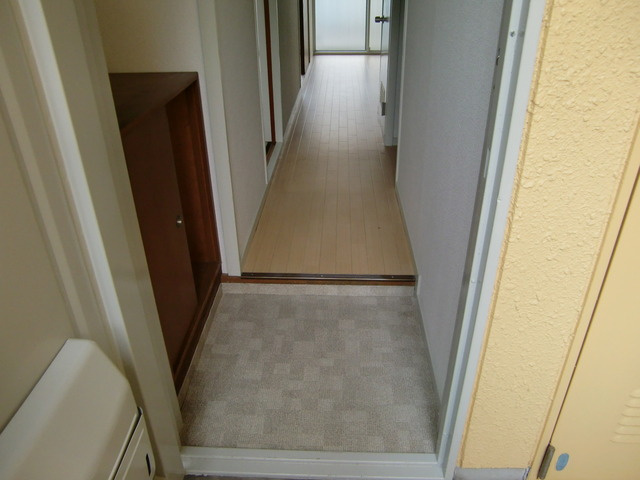 六甲道レクランの玄関