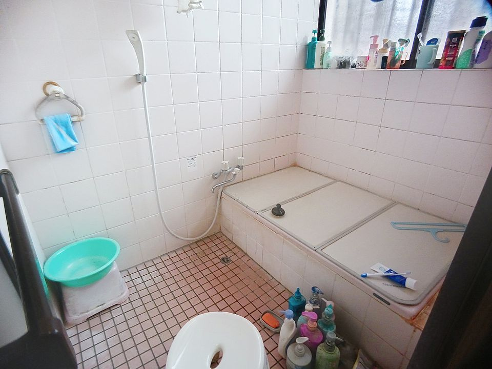 宇土市住吉町の中古一戸建の浴室