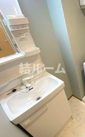 板橋区双葉町のアパートの洗面所