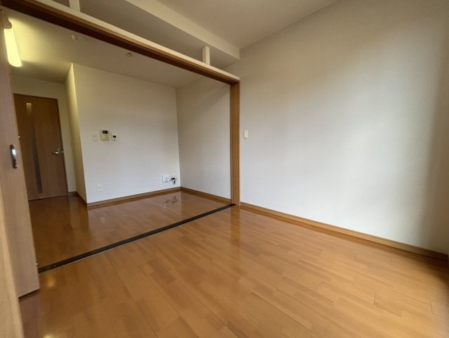 【寝室】フェリシダ八幡