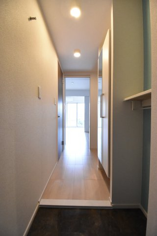 リアライズ長居公園通の玄関