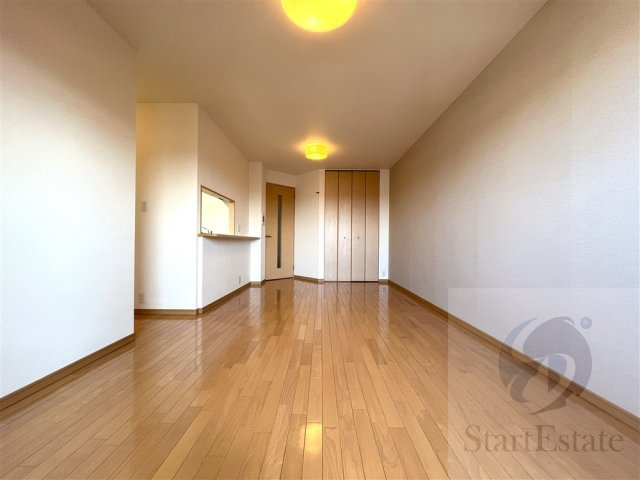 【居間・リビング】の画像