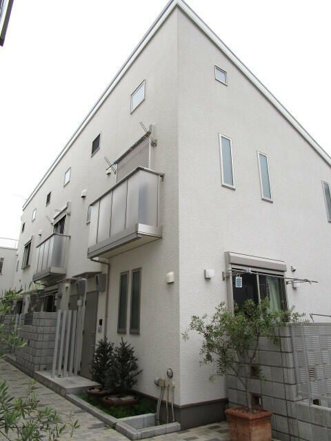 Ｐｅａｋ　Ａｖｅｎｕｅ　Ｍｅｅ