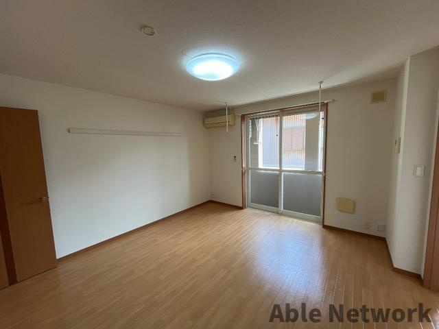 ロココ TACHIBANAYAの居間・リビング