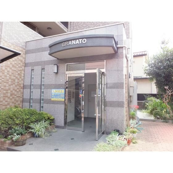 ＧＲＡＮＡＴＯのエントランス