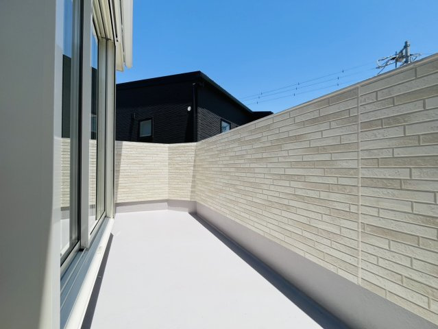 豊明市栄町西大根79-5『仲介手数料無料』新築一戸建て・建売のバルコニー