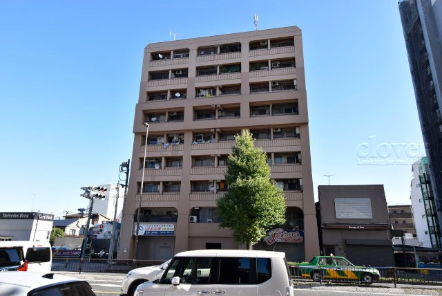 【現況写真】 | 志村ハビテーション | 前面道路と外観の様子です。～即日のご見学可能～　お問合せはお気軽にどうぞ。
