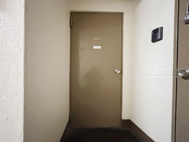 【その他共用部分】 | 志村ハビテーション | 皆様をお迎えする、お部屋の玄関ドア。開けやすさや開放角度、ドアノブの操作しやすさや鍵の形状などを、現地で一度ご確認ください。～即日のご見学可能～　お問合せはお気軽にどうぞ。