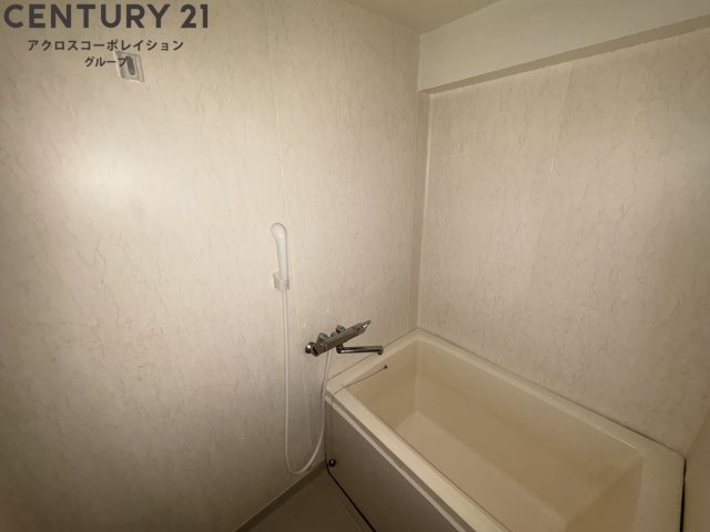 一日の疲れを癒やす浴室です