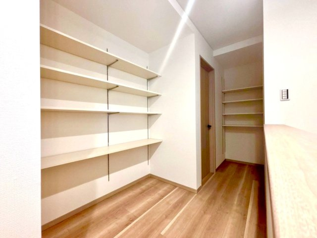 鯖江市東鯖江4丁目　B棟