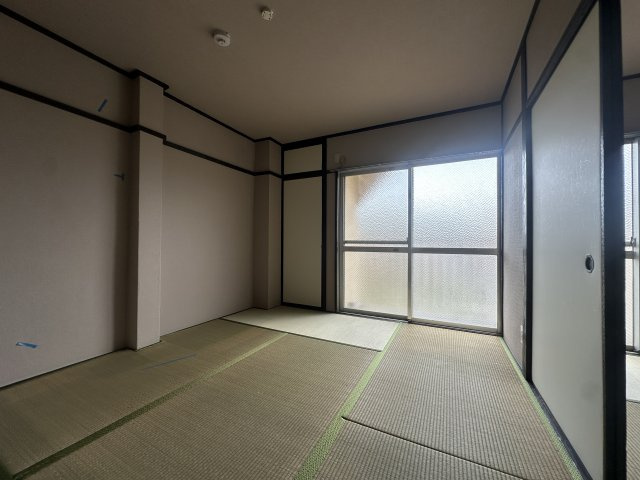 伸晃マンションの和室