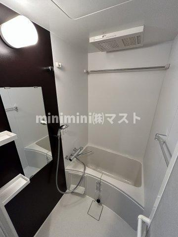 WORVE大阪本町の浴室