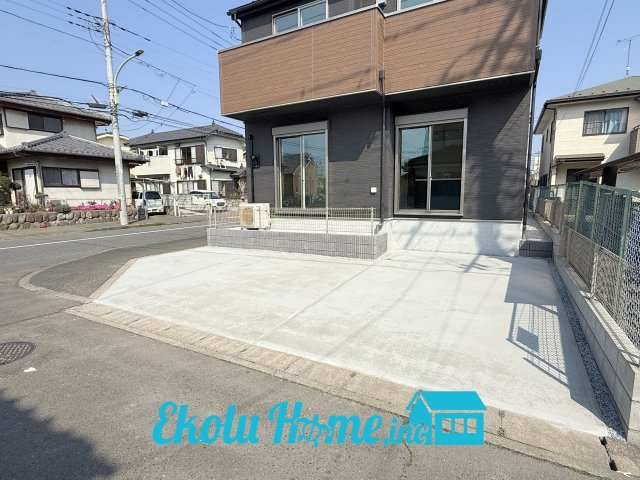 青梅市新町5丁目　０１期　全１棟の駐車場|2026年03月撮影