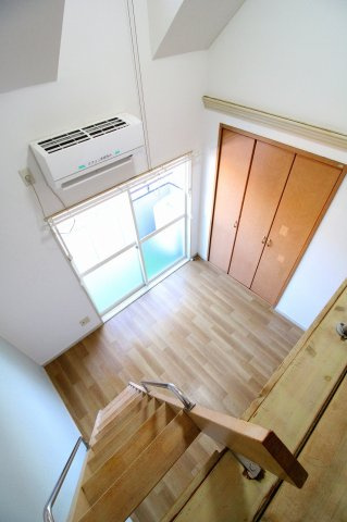 エスポワール泉の内装|退去前の為別部屋になります。