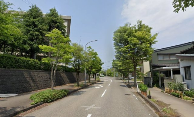 クレイドルガーデン富山市秋吉新町　第１