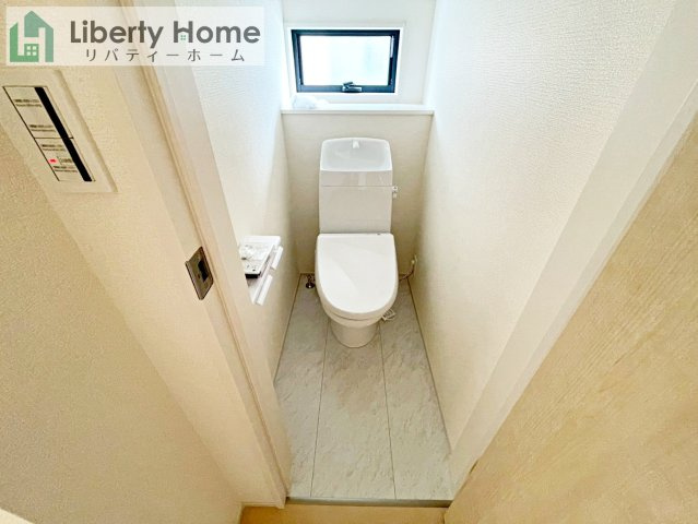 水戸市堀町第23　新築戸建のトイレ