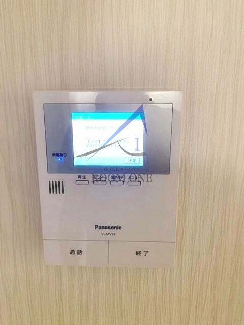 ノーブル蓮根のセキュリティ|モニター付きインターホンです。
