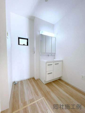 新築戸建・新築建売　郡山市富久山町11期　行健小・行健中の洗面所