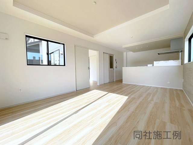 新築戸建・新築建売　郡山市富久山町11期　行健小・行健中の居間・リビング