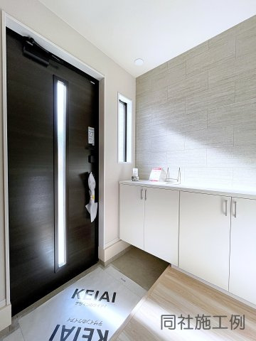 新築戸建・新築建売　郡山市富久山町11期　行健小・行健中の玄関