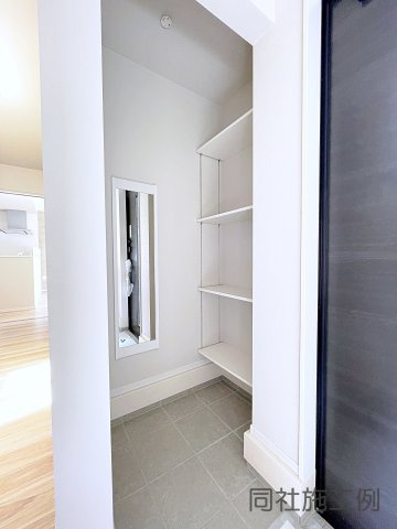 新築戸建・新築建売　郡山市富久山町11期　行健小・行健中の玄関